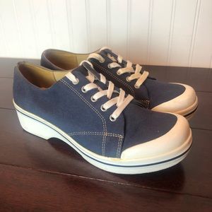 Dansko Veda Vegan Lace Up Shoes